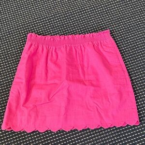 Pink Scalloped Hem Mini-Skirt